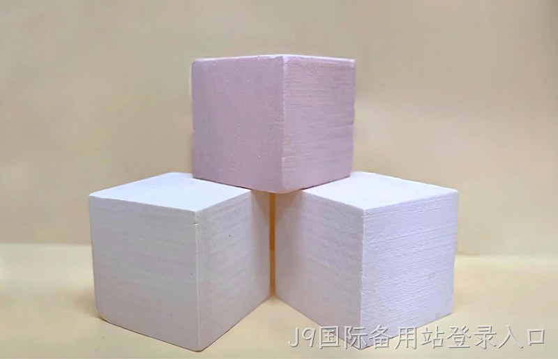 充填材料